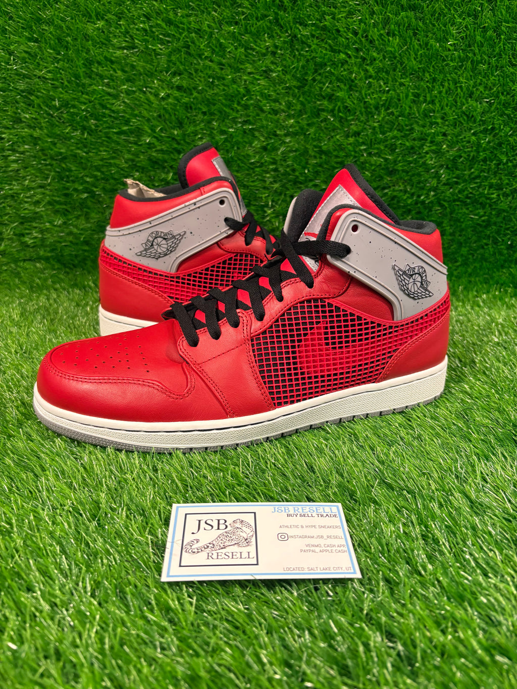 Size 11.5 - Jordan 1 ‘89 “Toro” 2013