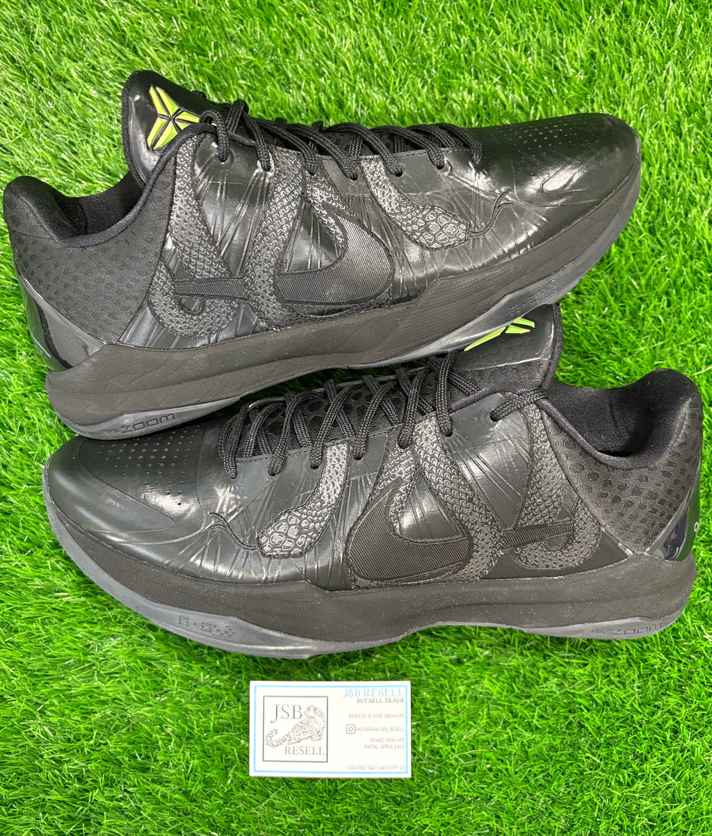 Kobe 5 Protro “Year of the Mamba Black”