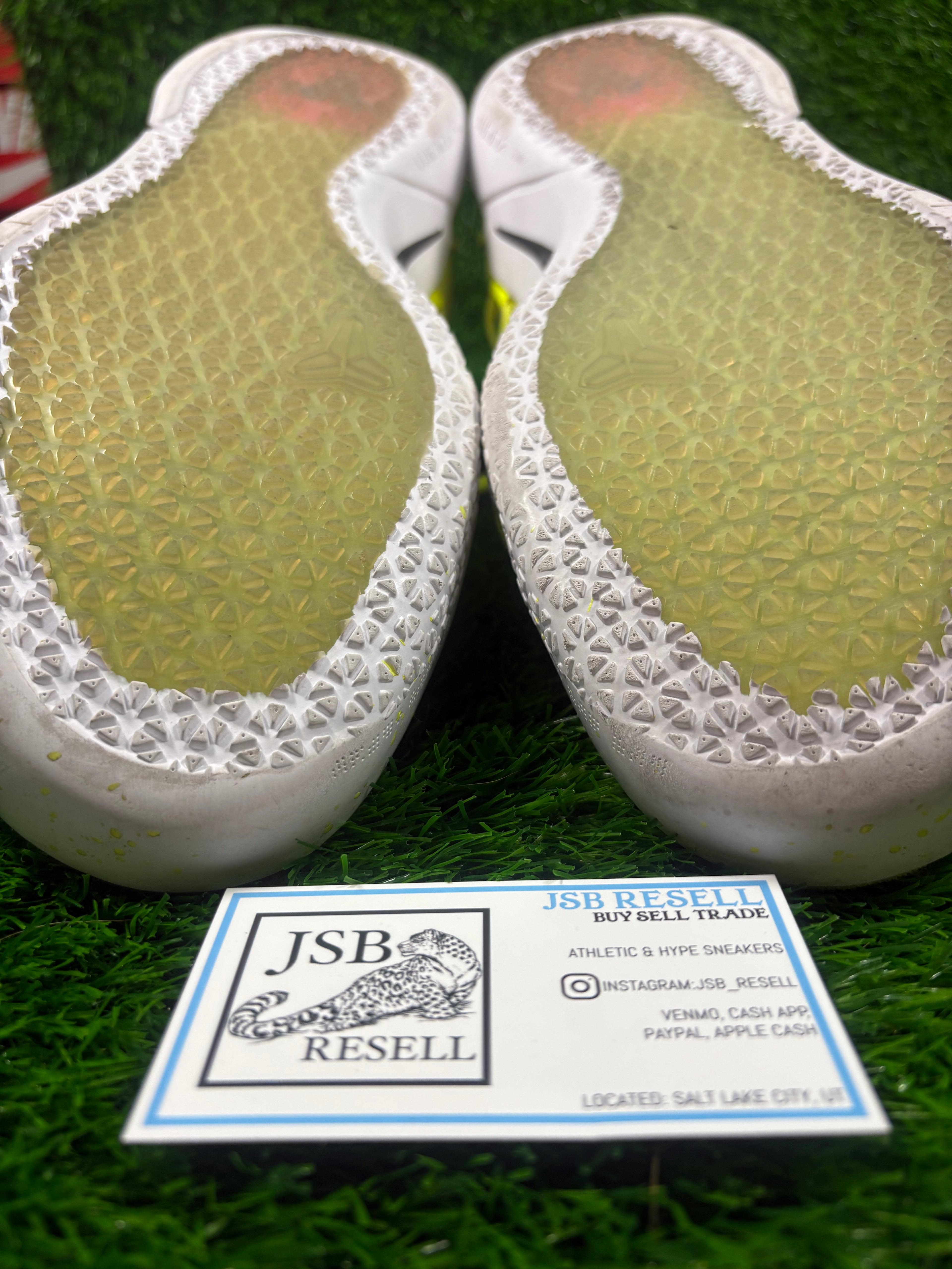 Kobe A.D. NXT “Volt” (Size 14)