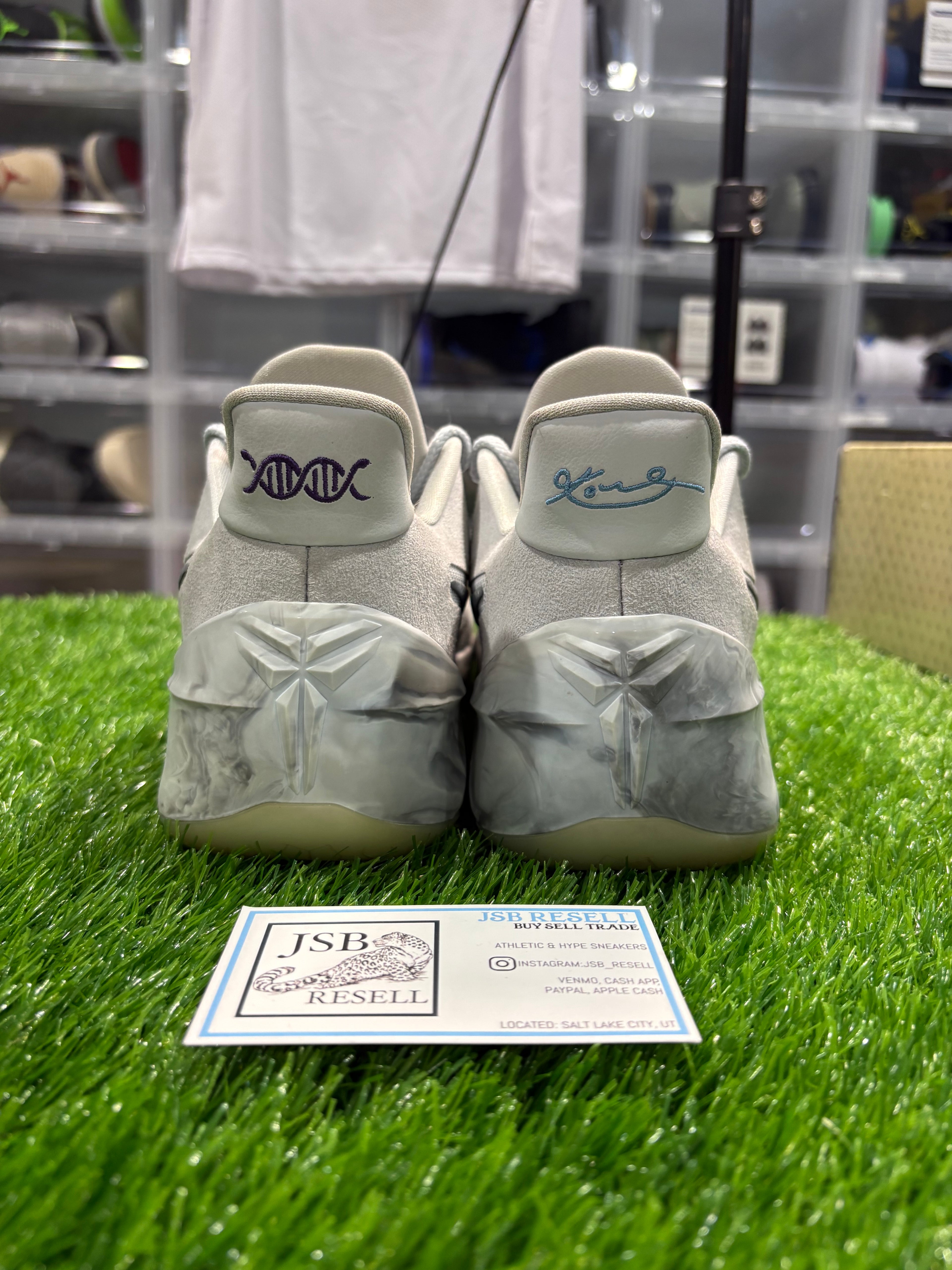 Size 10 - Kobe A.D “DeMar DeRozan Compton” PE