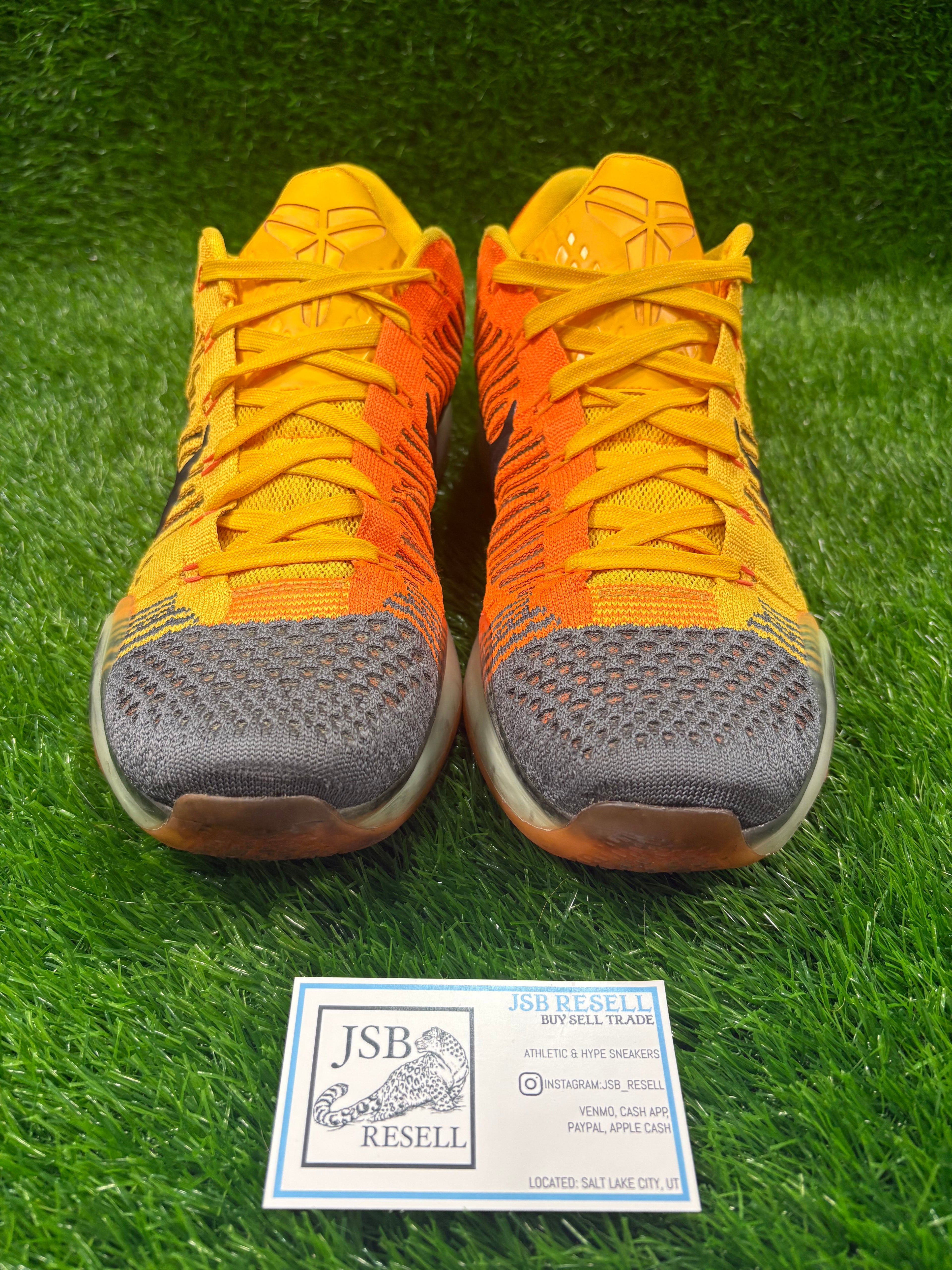 Kobe 10 Elite Low “Rivalry”