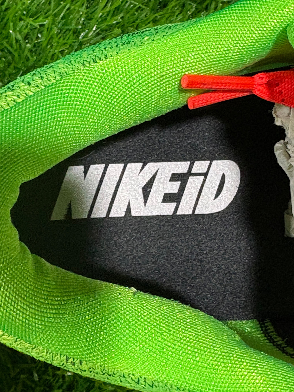 Size 13 - Kobe 10 “Grinch”