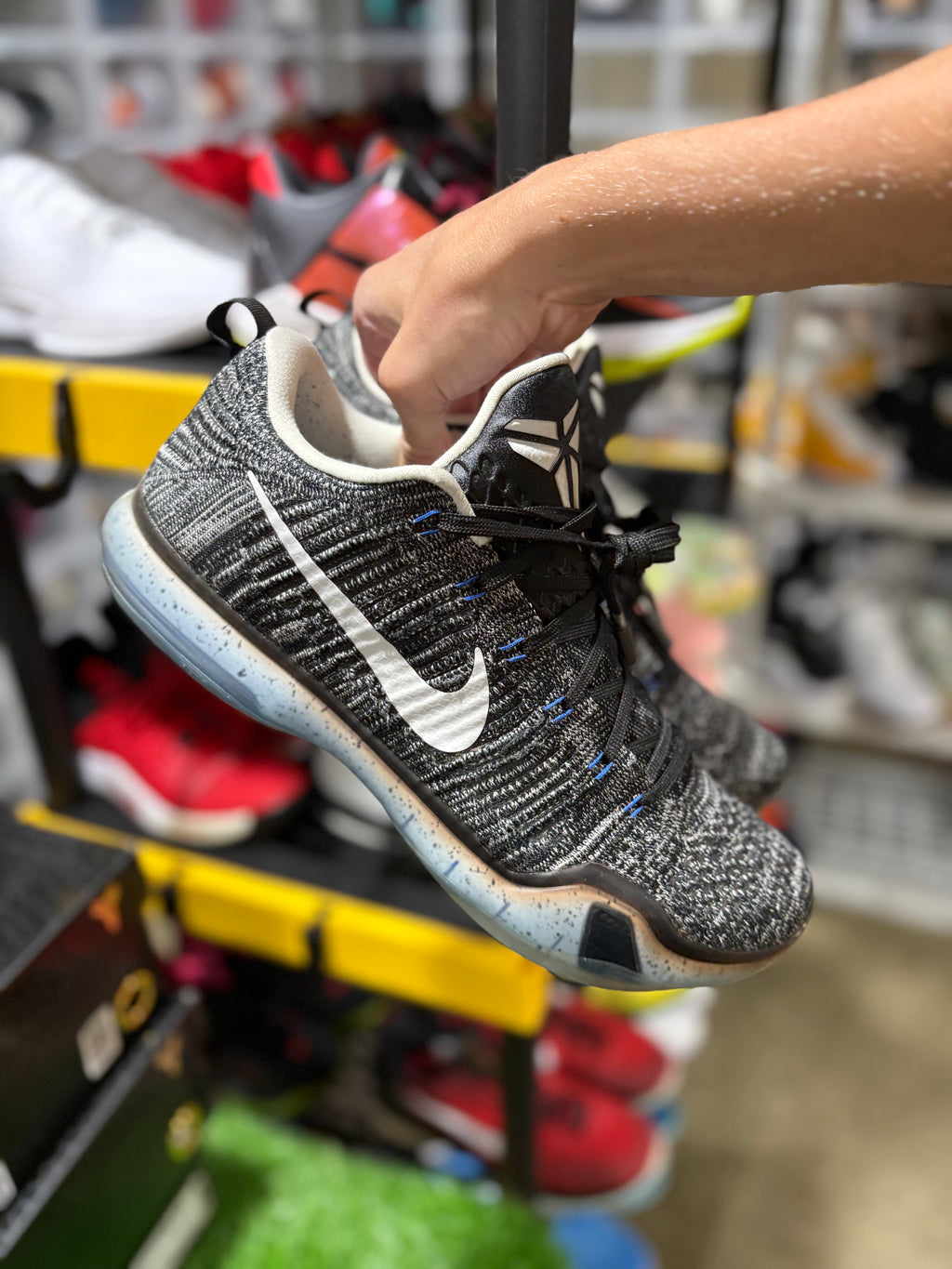 Size 13 - Kobe 10 “HTM Oreo”