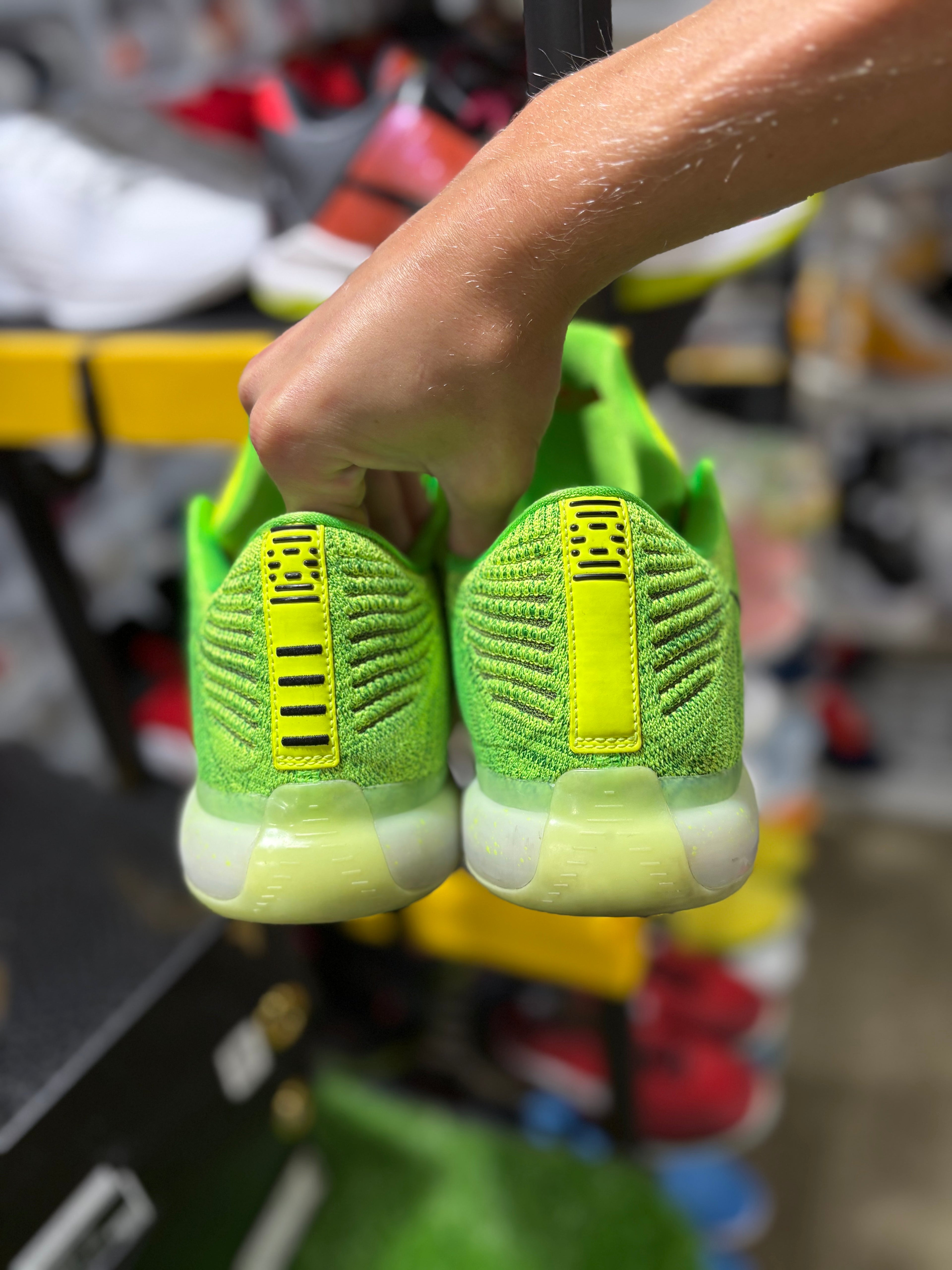 Size 13 - Kobe 10 “Grinch”