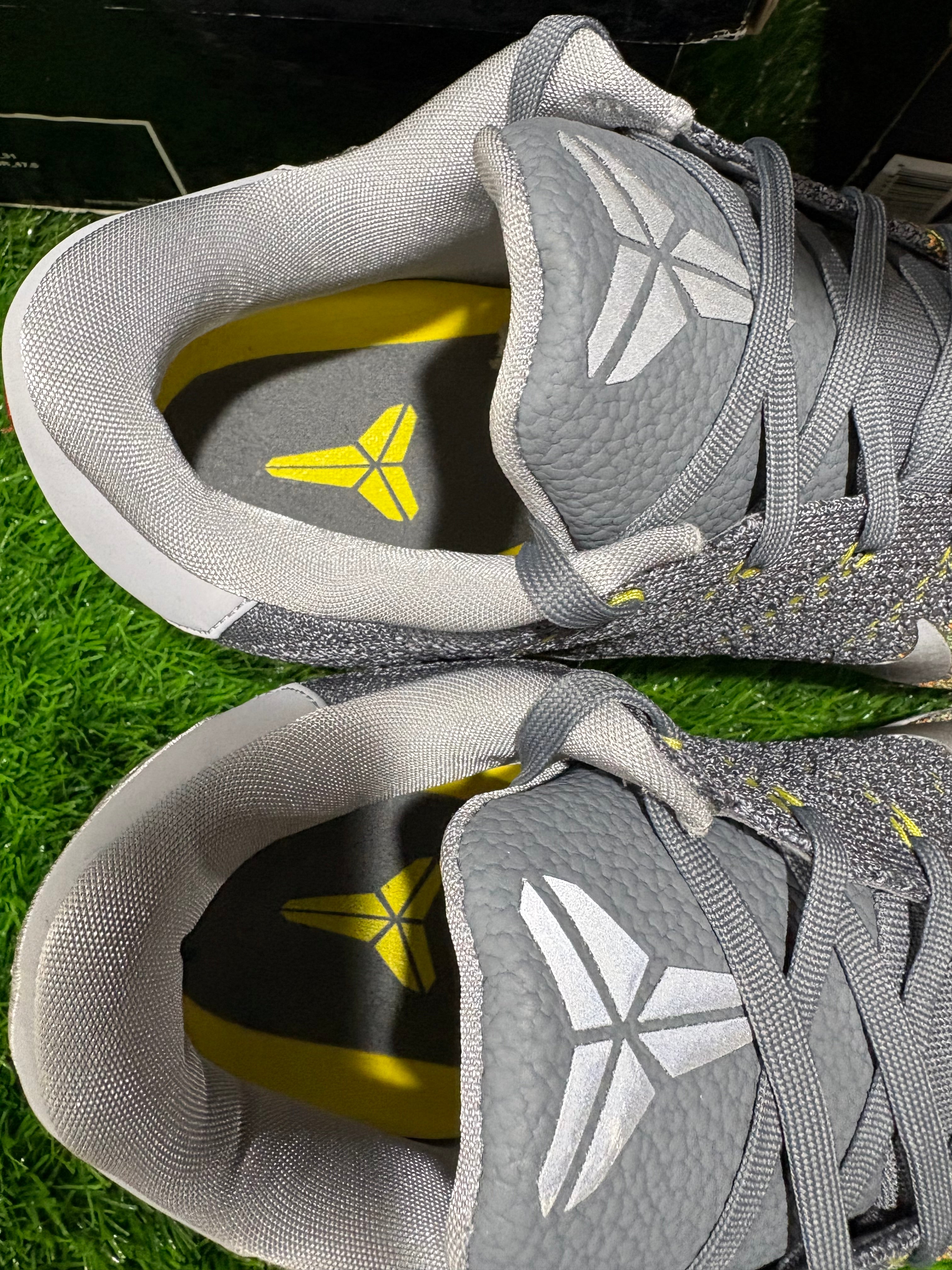 Size 13 - Kobe 11 “Master of Innovation”