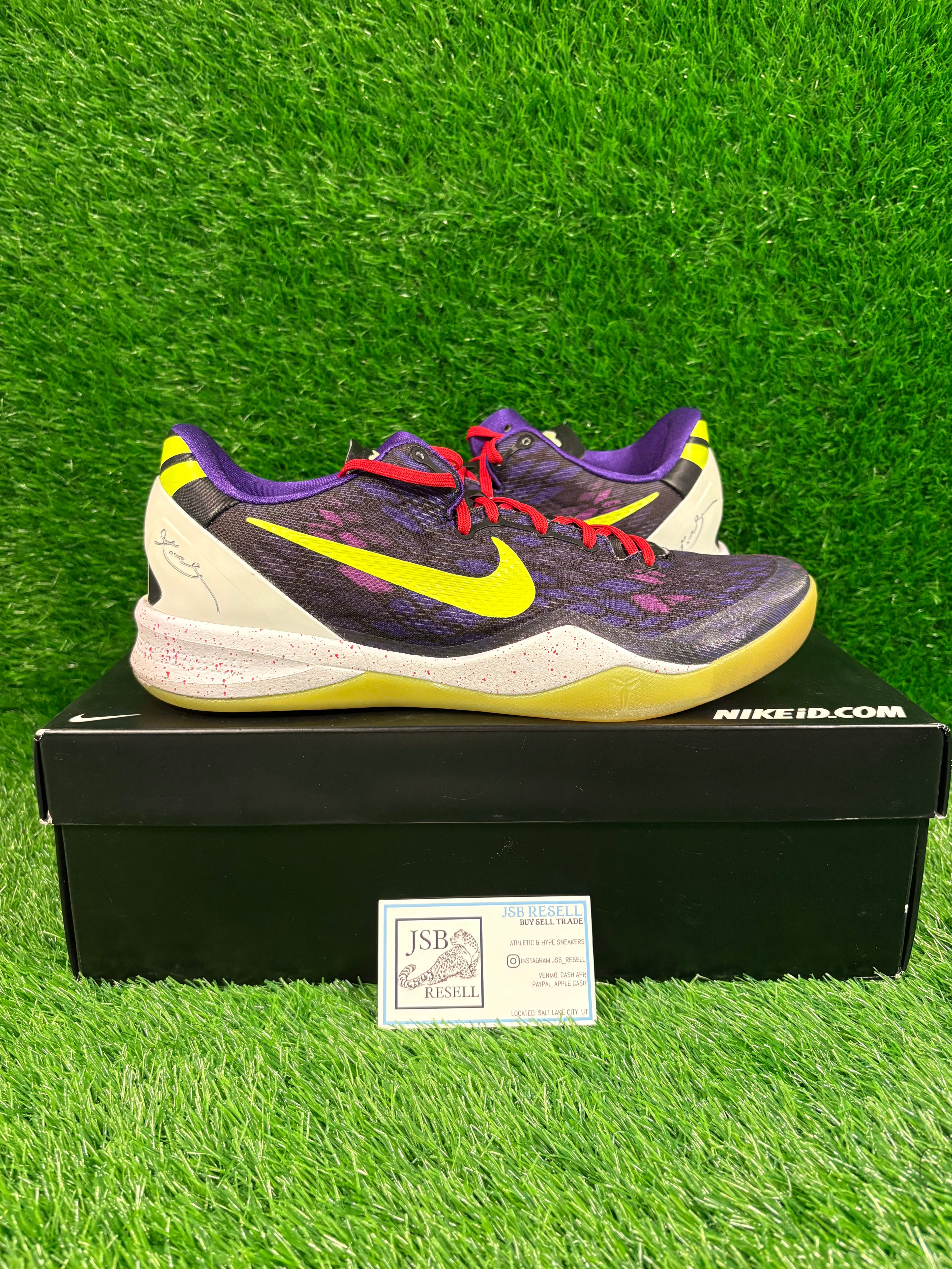 Kobe 8 NikeID “Joker” (Size 11)￼