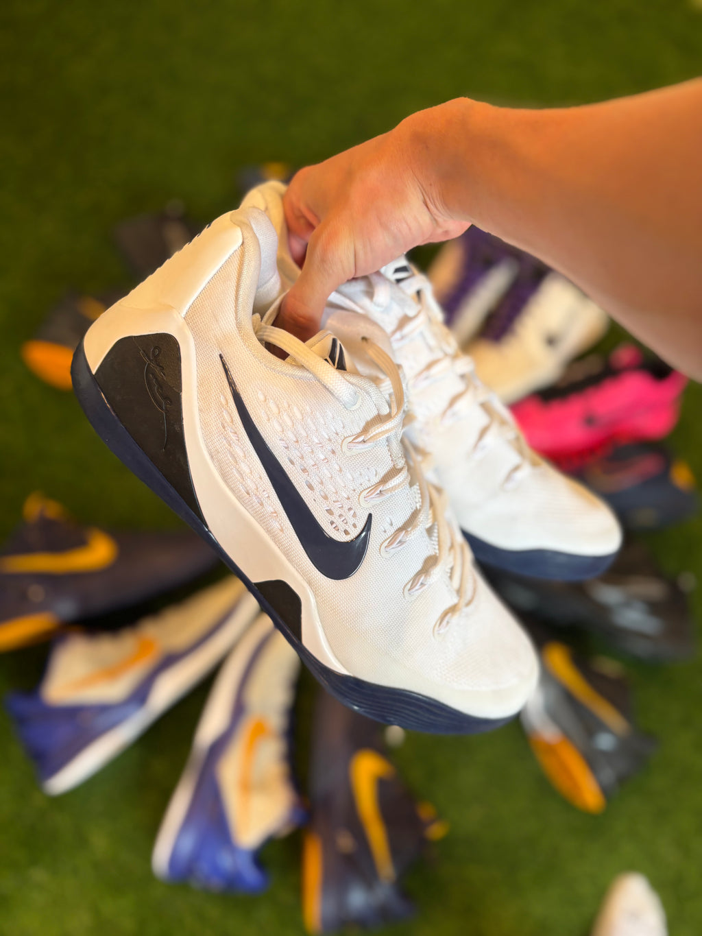 Size 13 - Kobe 9 Protro "Navy" TB
