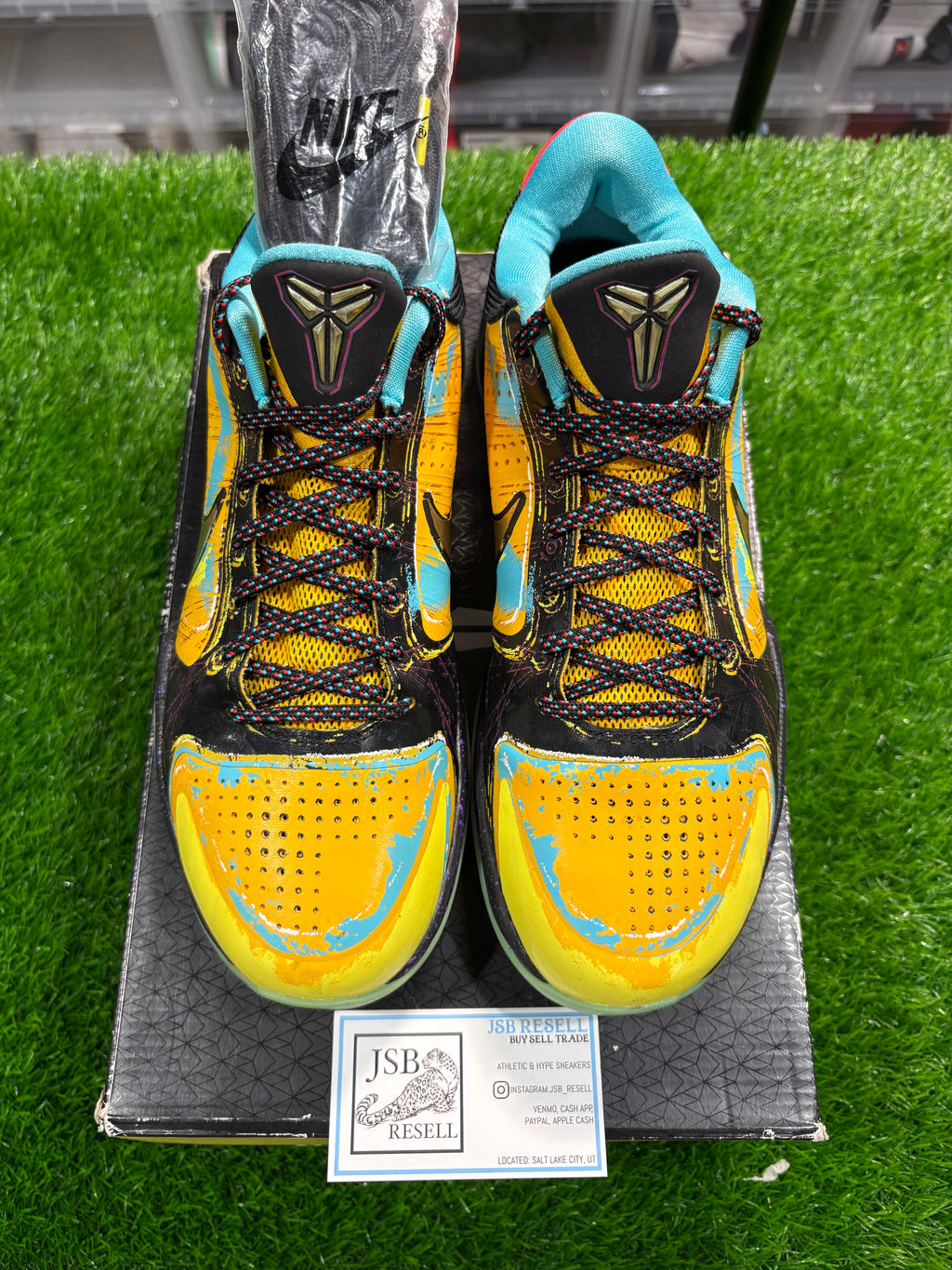 Size 10 - Kobe 5 “Prelude / Finals MVP”