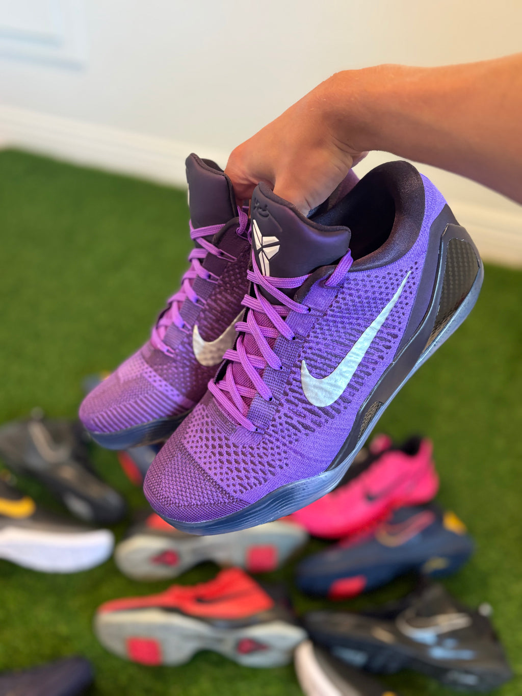 Size 13 - Kobe 9 Protro "Moonwalker"