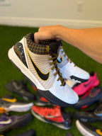 Size 13 - Kobe 4 Protro "Del Sol"