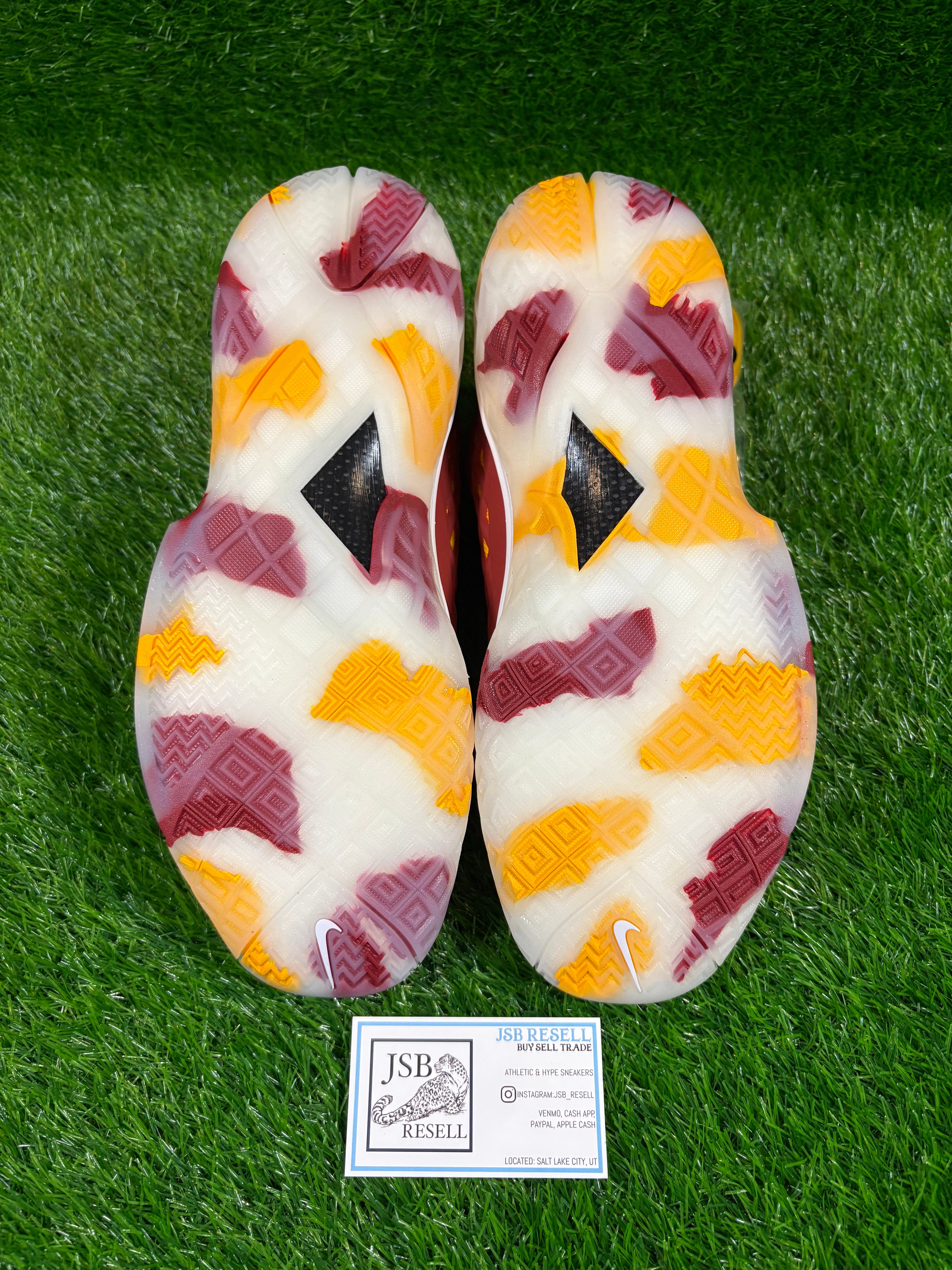 Kobe 3 Low “USC” (Size 10.5) PE PROMO SAMPLE