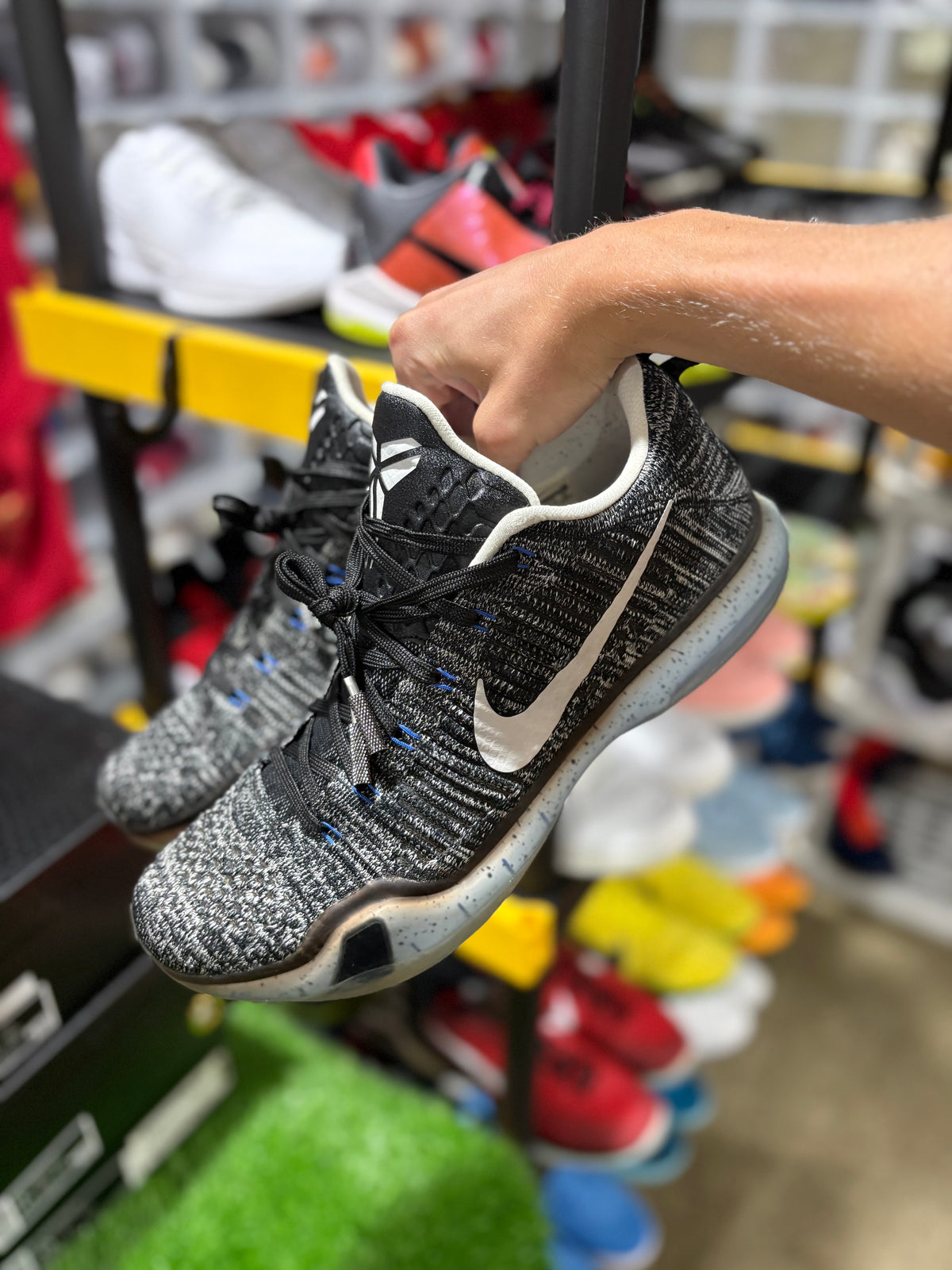 Size 13 - Kobe 10 “HTM Oreo”