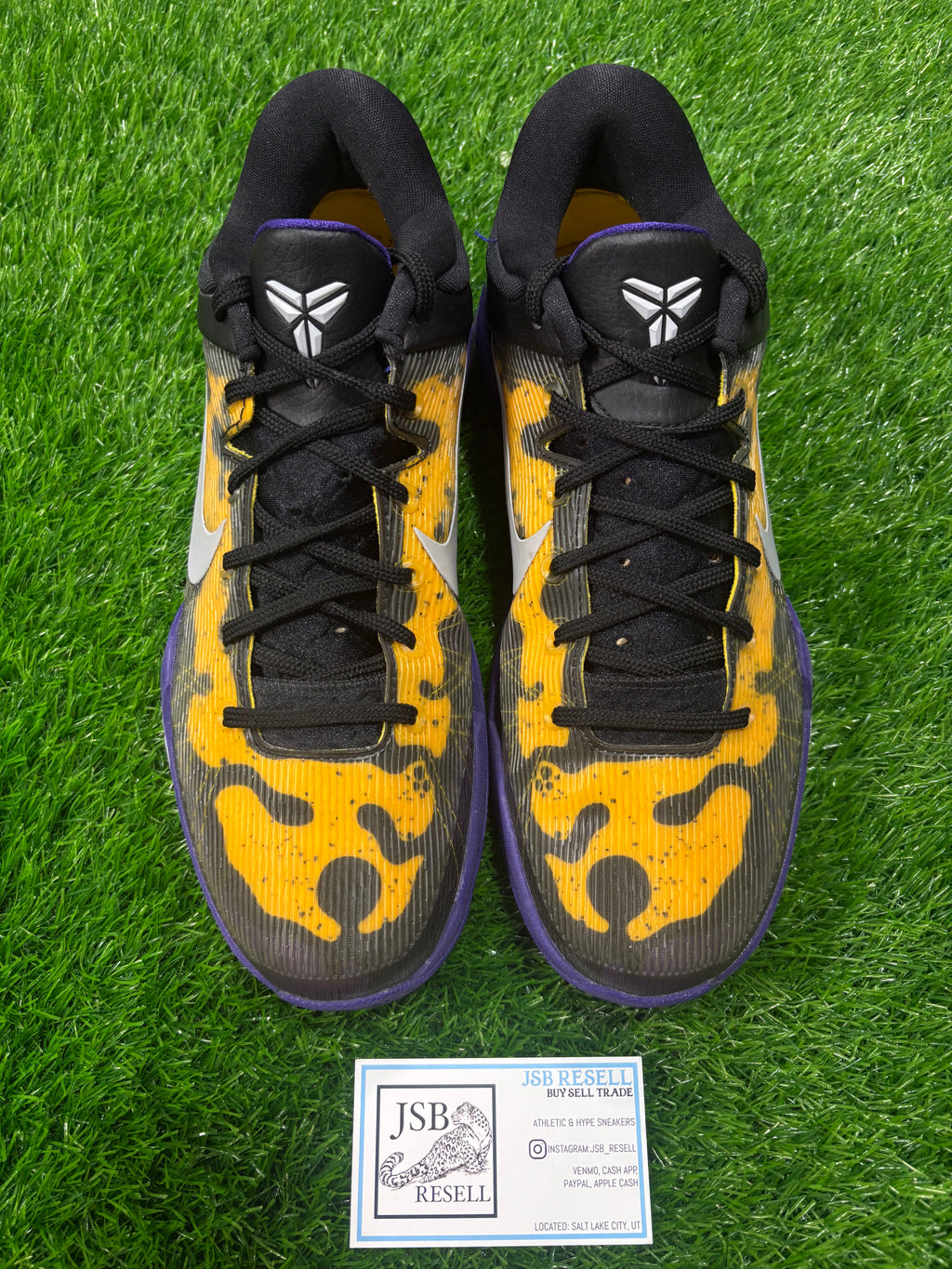 Size 9.5 - Kobe 7 SS “Poison Dart Frog”