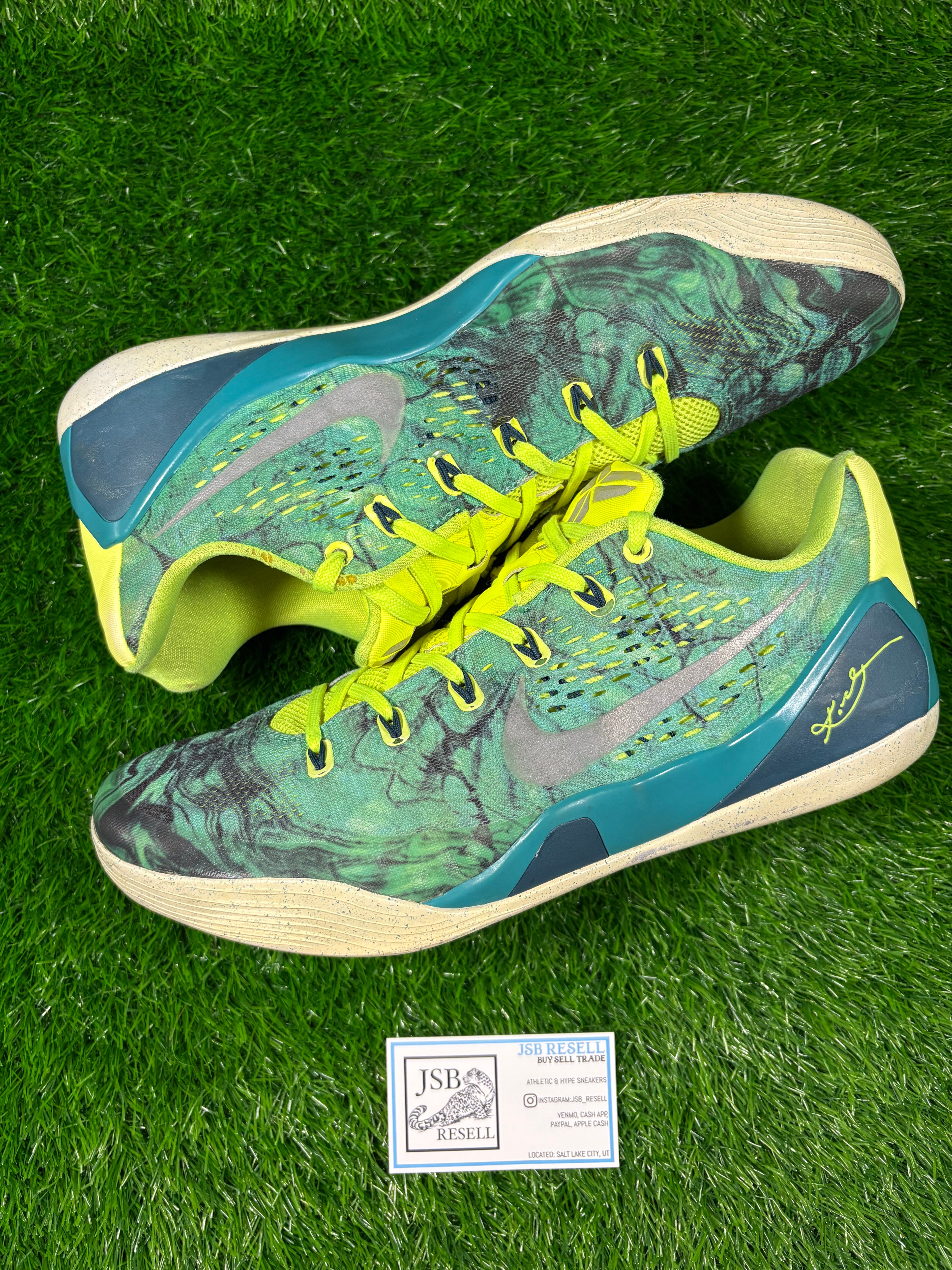 Kobe 9 EM “Easter” (Size 12)