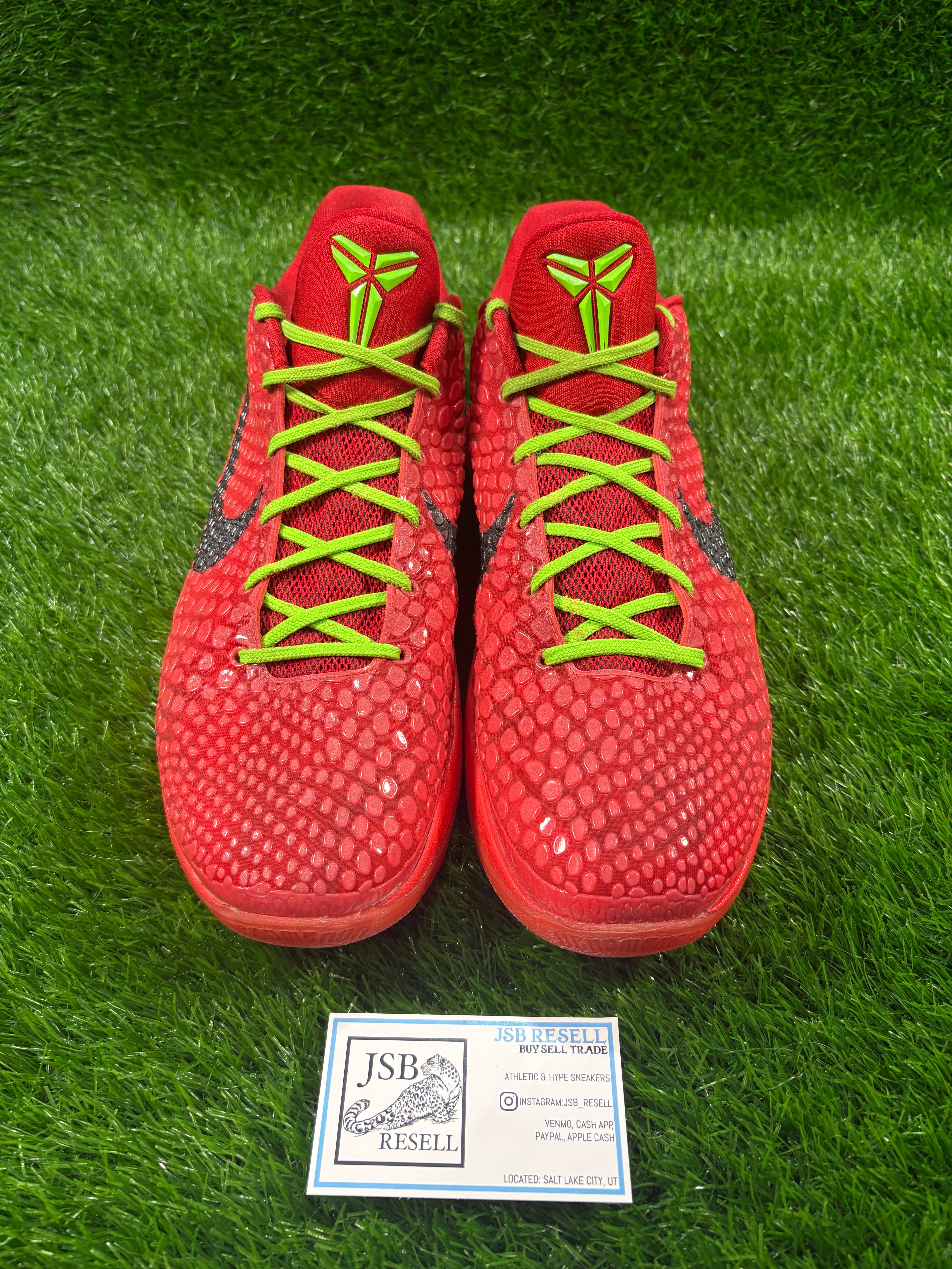 Kobe 6 Protro “Reverse Grinch”