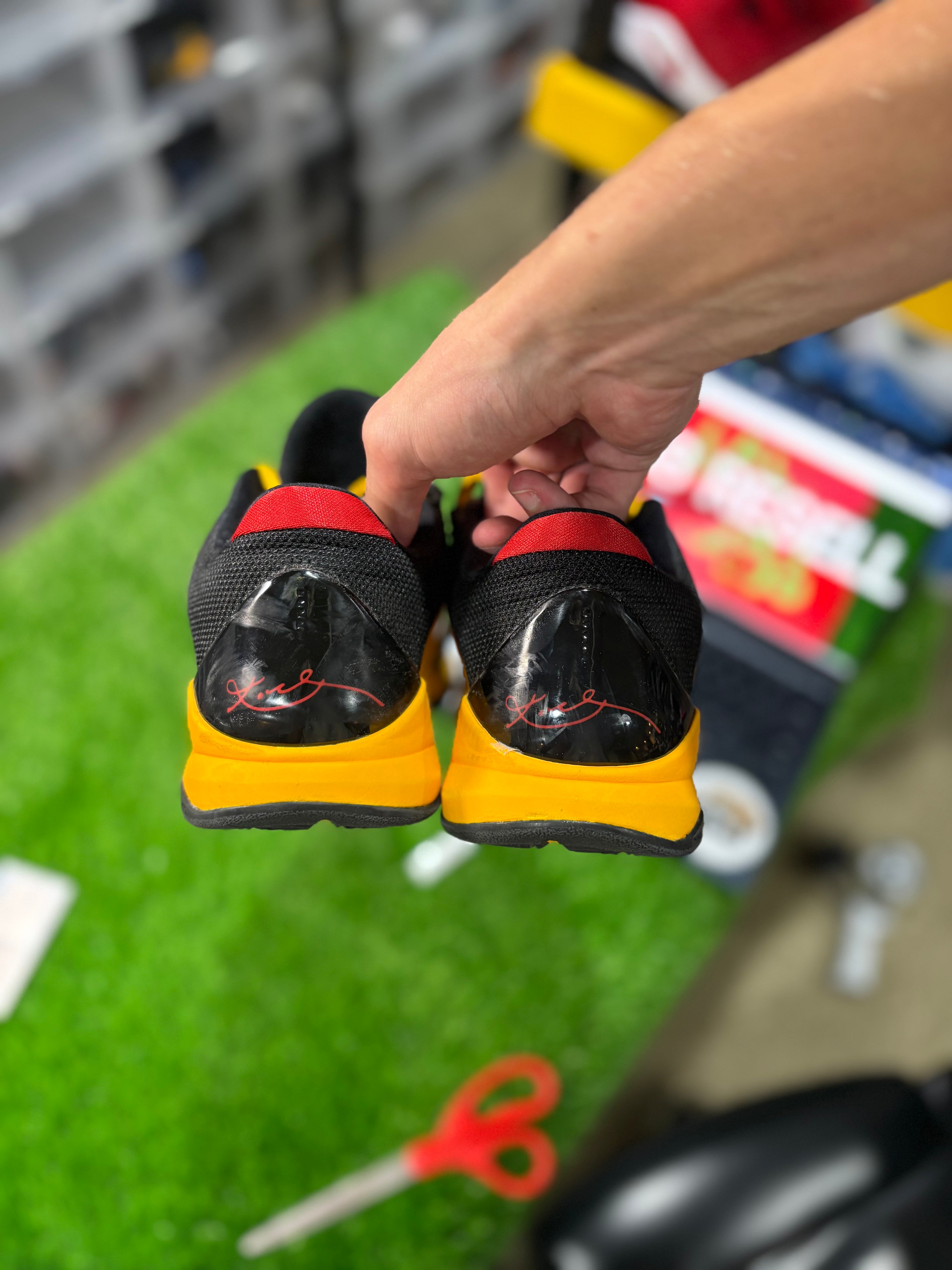 Size 8 - Kobe 5 Protro “Bruce Lee”