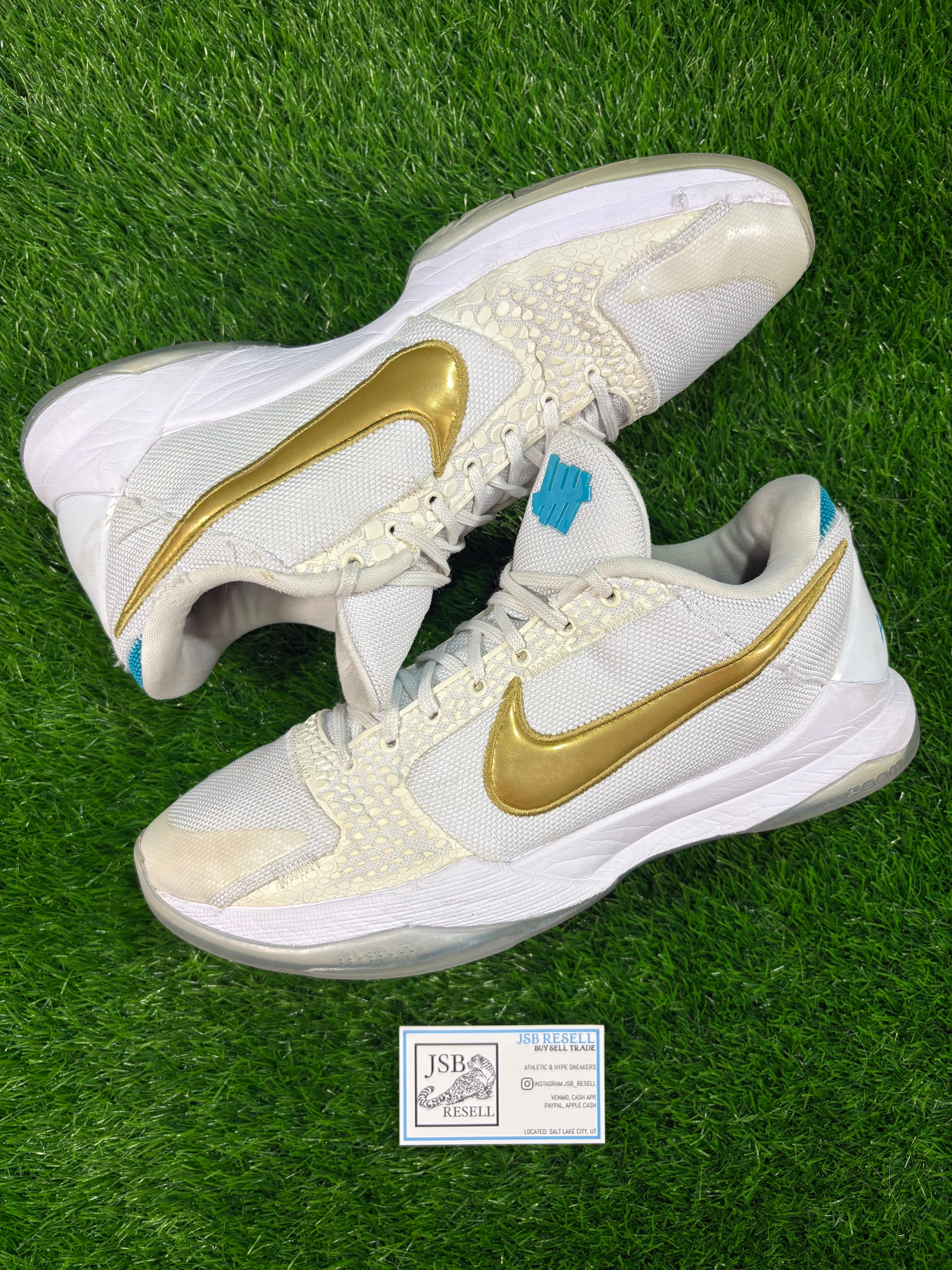 Kobe 5 Protro “Undefeated White”