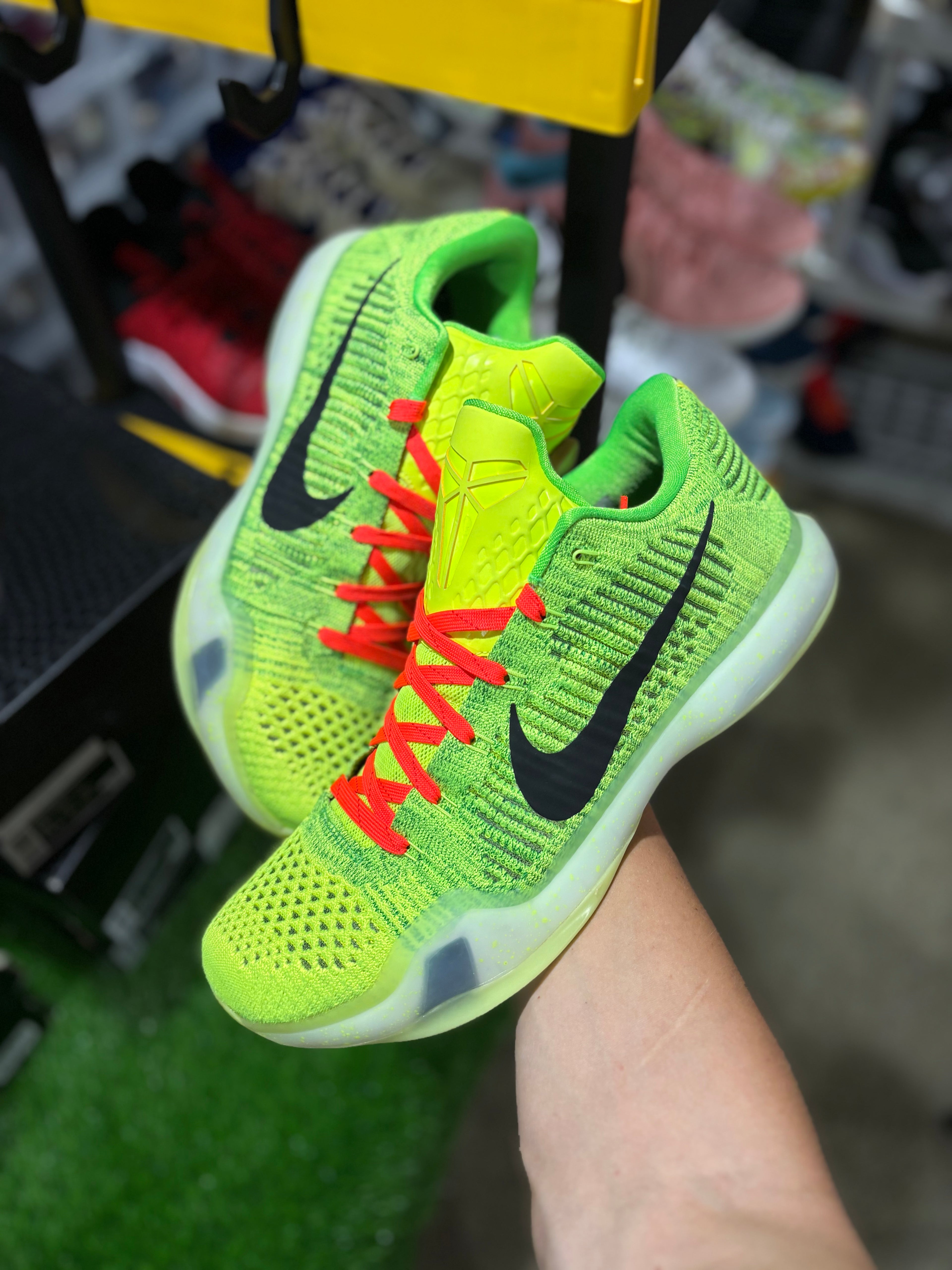 Size 13 - Kobe 10 “Grinch”