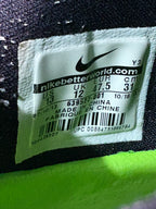 Kobe 8 “SnakeSkin-Christmas”