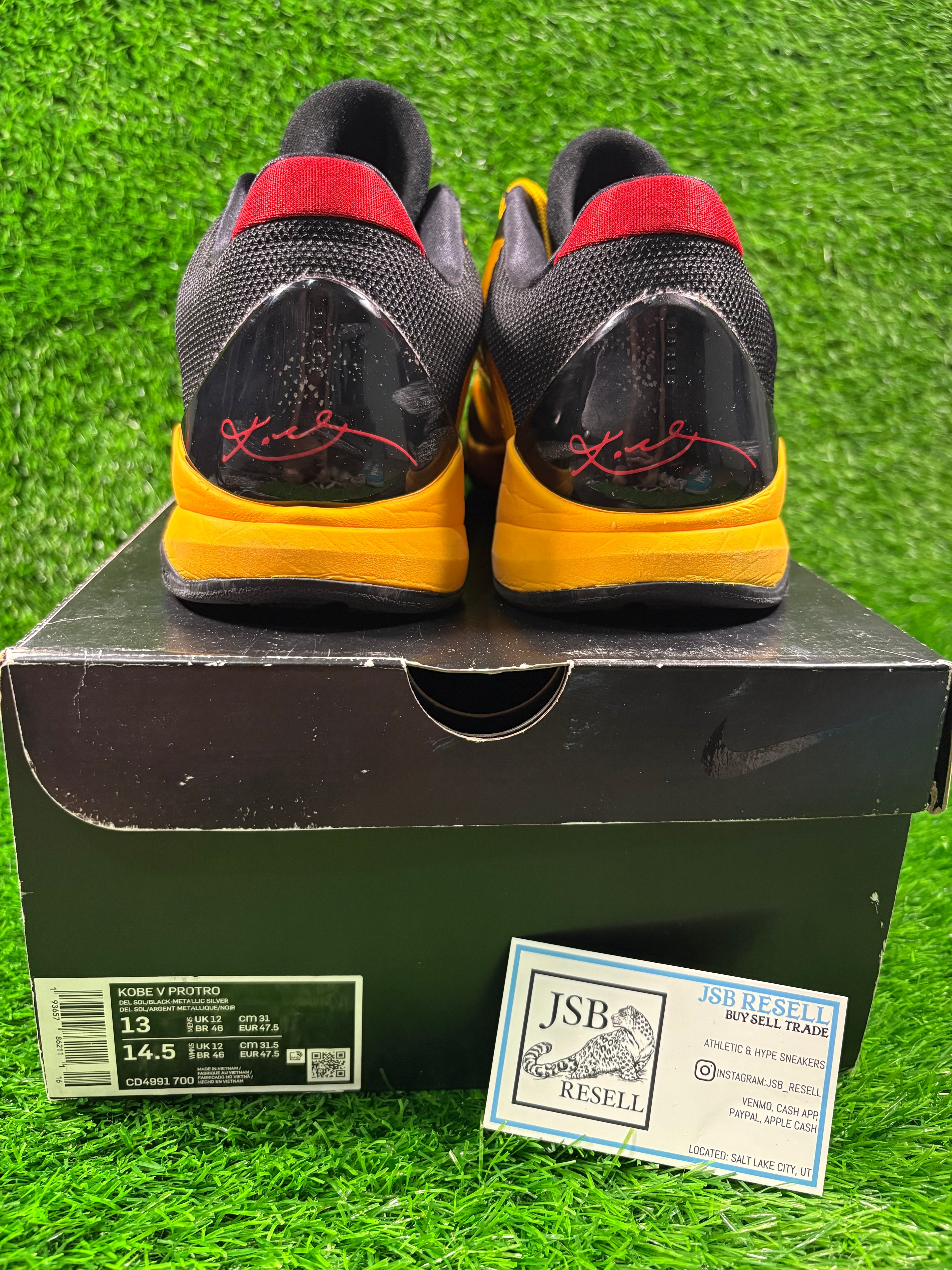 Kobe 5 Protro “Bruce Lee” (Size 13)