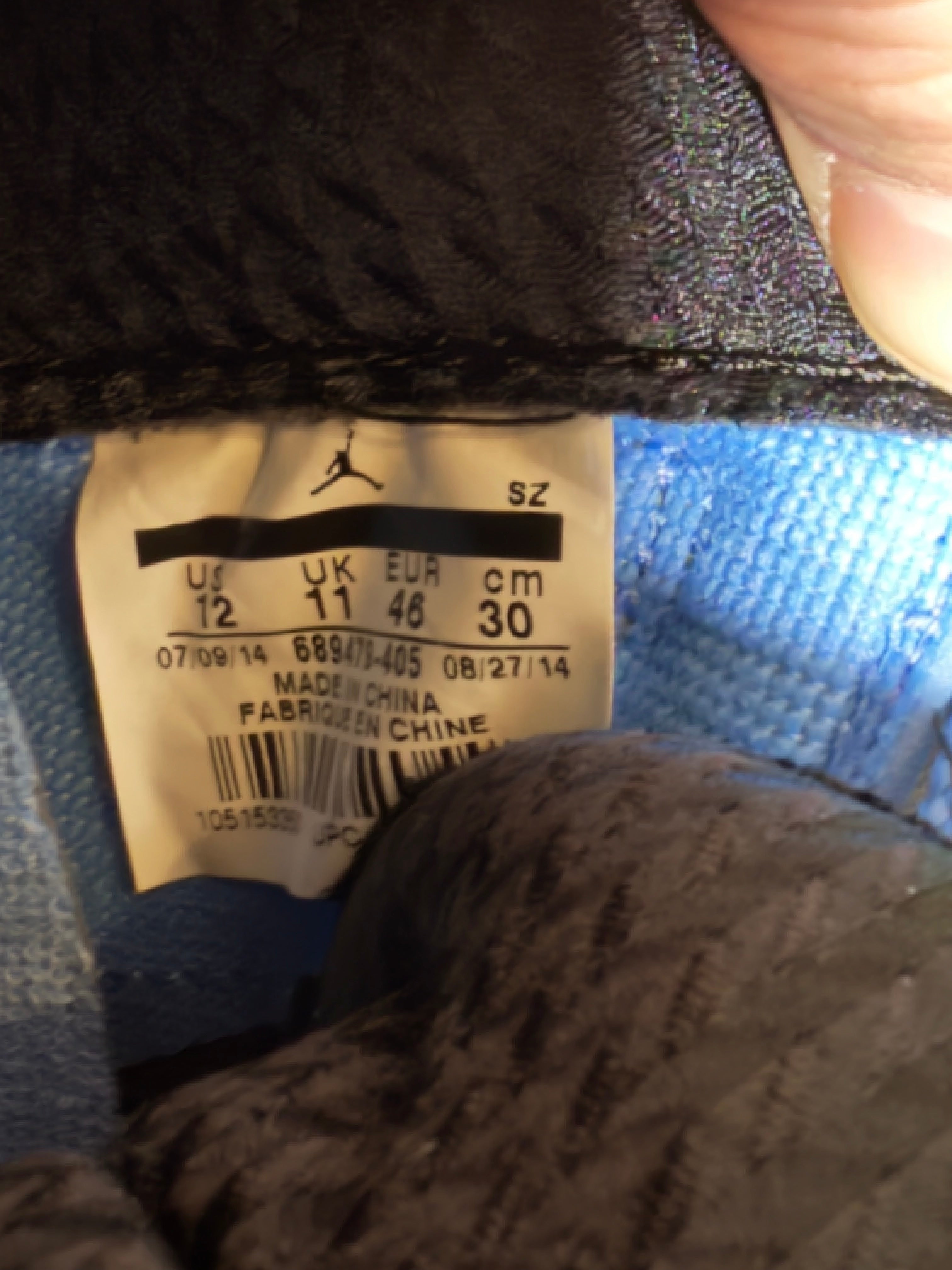 Size 12 - Jordan 11 “Pantone”