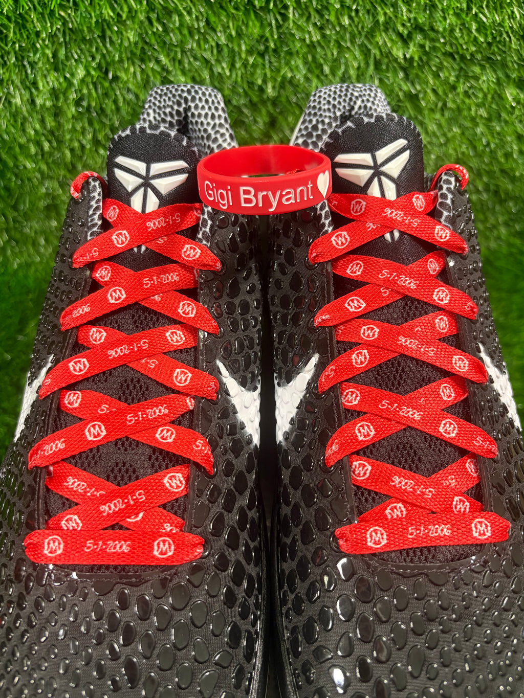 Kobe 6 Friends & Family “Mambacita Sweet 16” (Size 12)