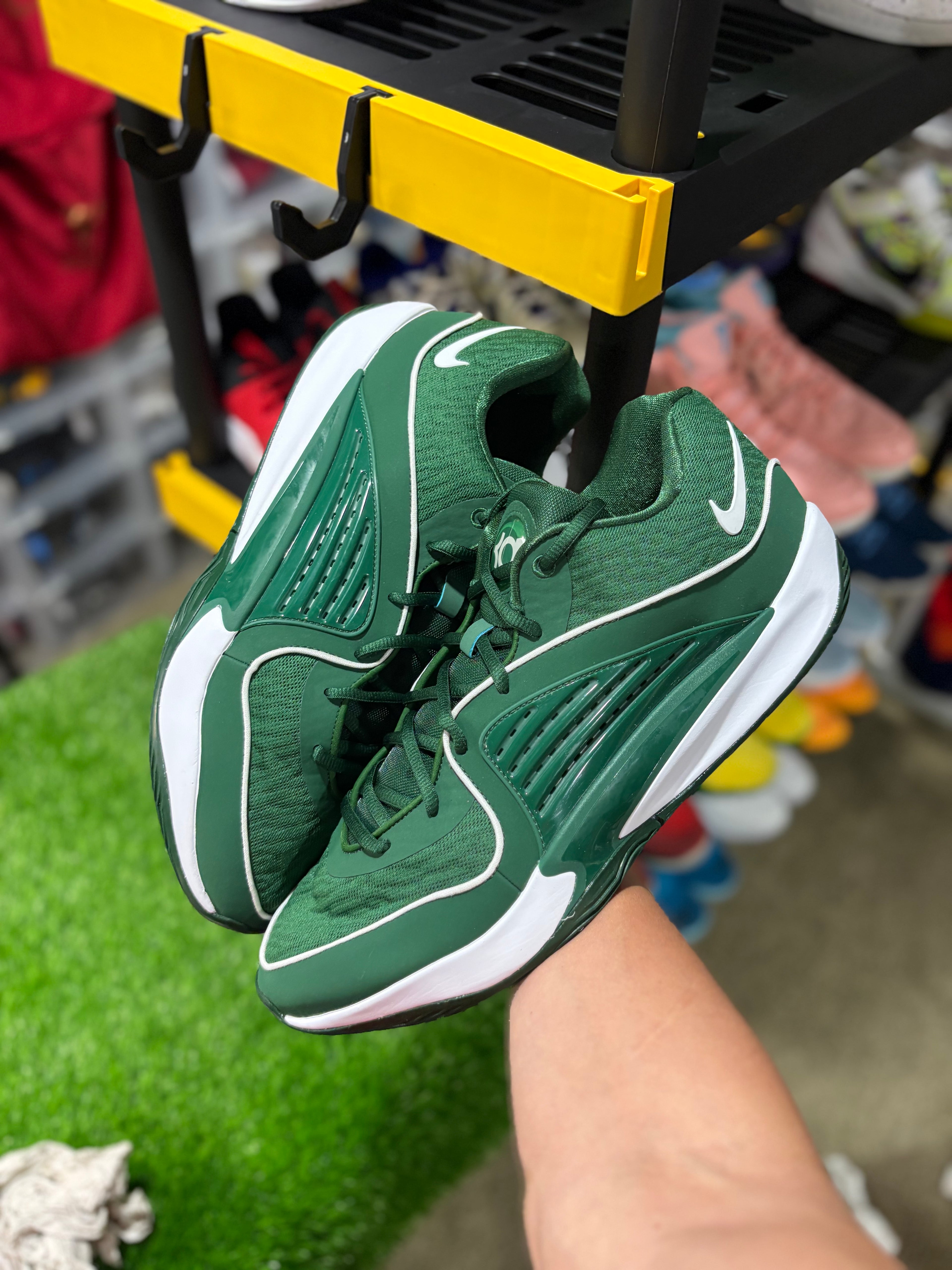 Size 15 - KD 15 TB “Gorge Green”