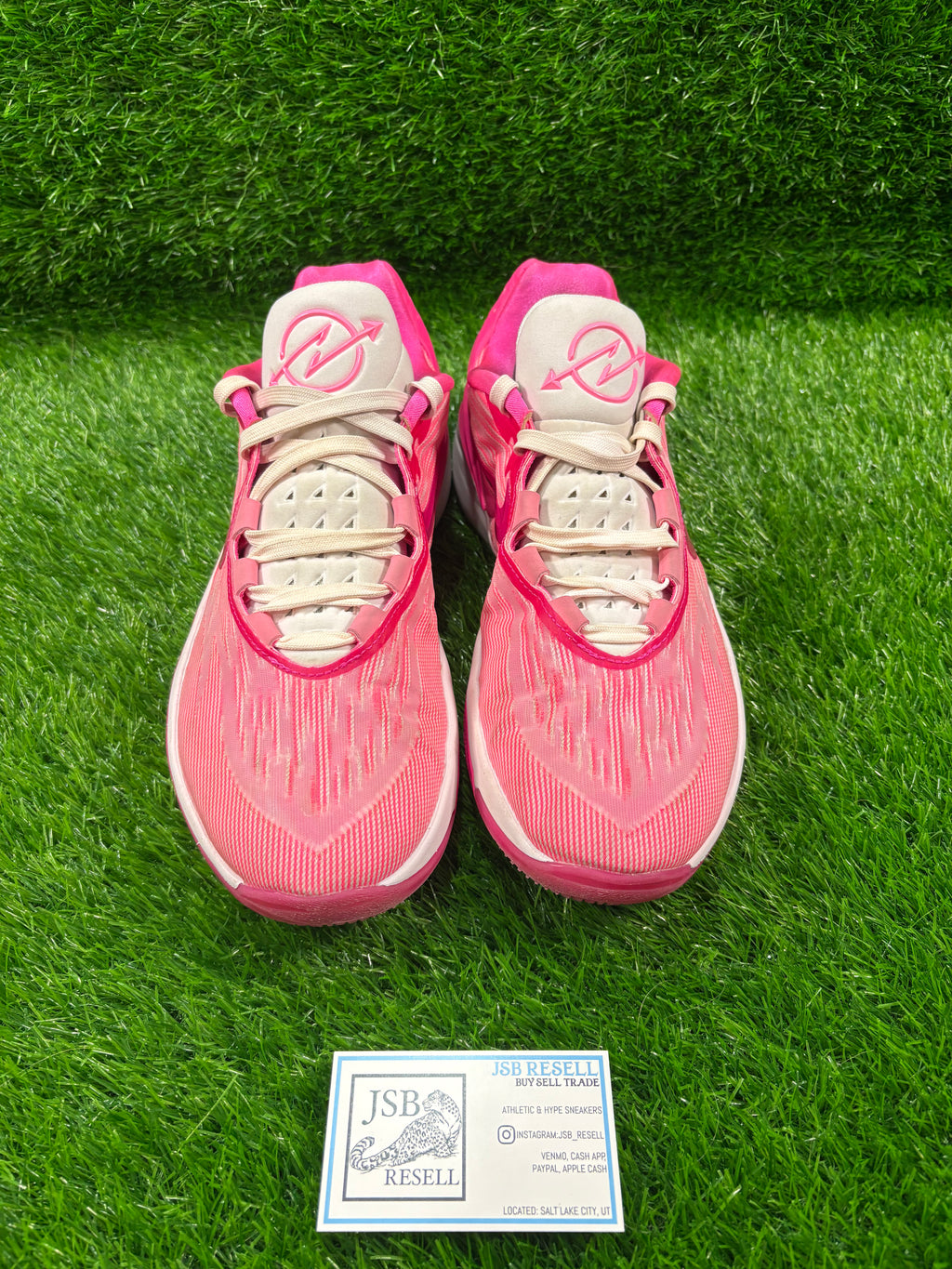 GT Cut 2 “Hyper Pink”