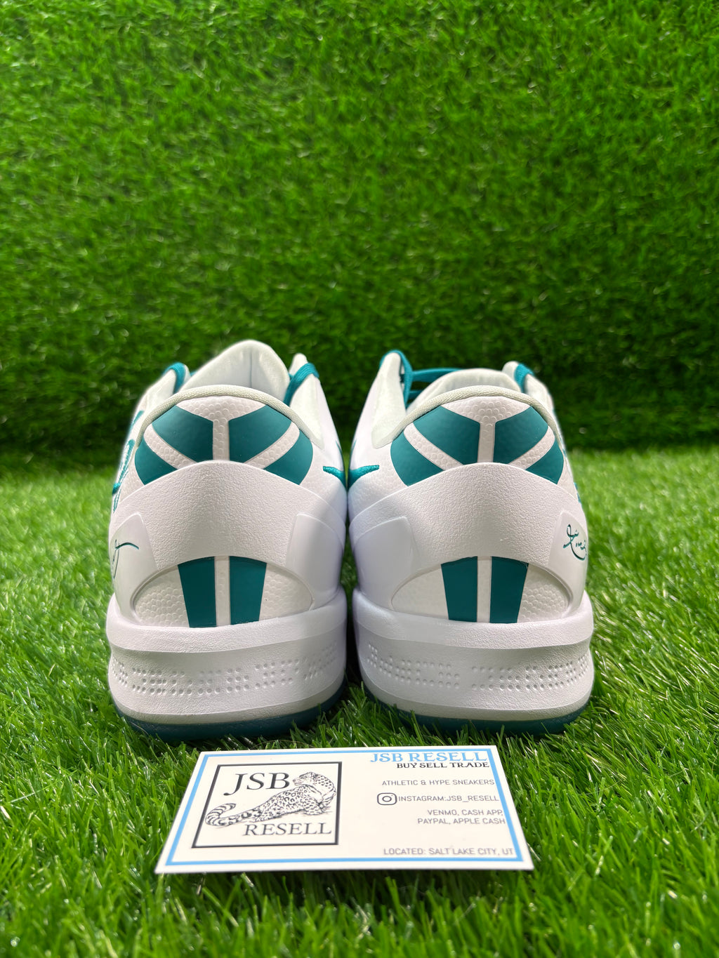 Kobe 8 Protro “Emerald Radiant Emerald”