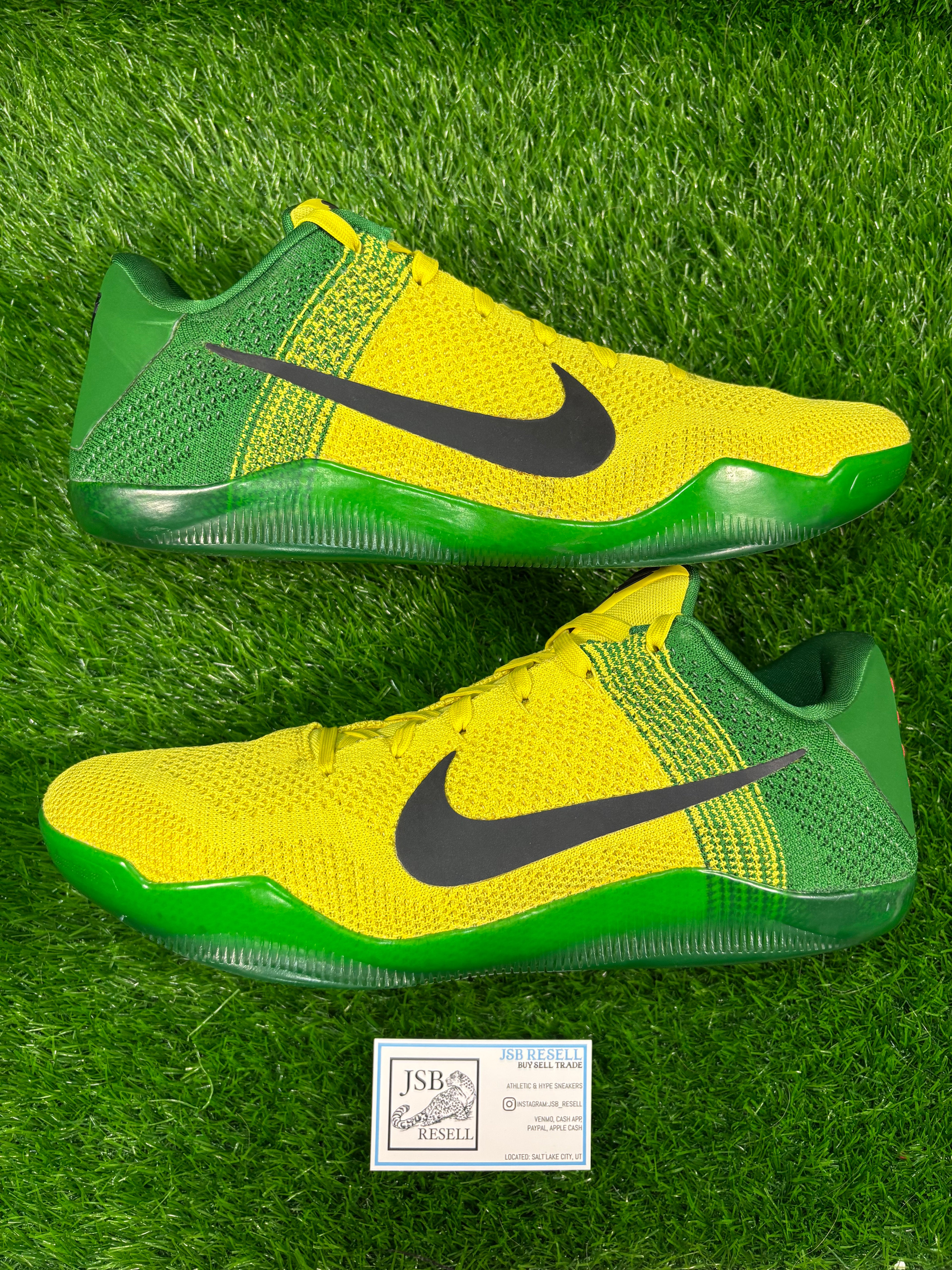Kobe 11 Oregon PE SAMPLE