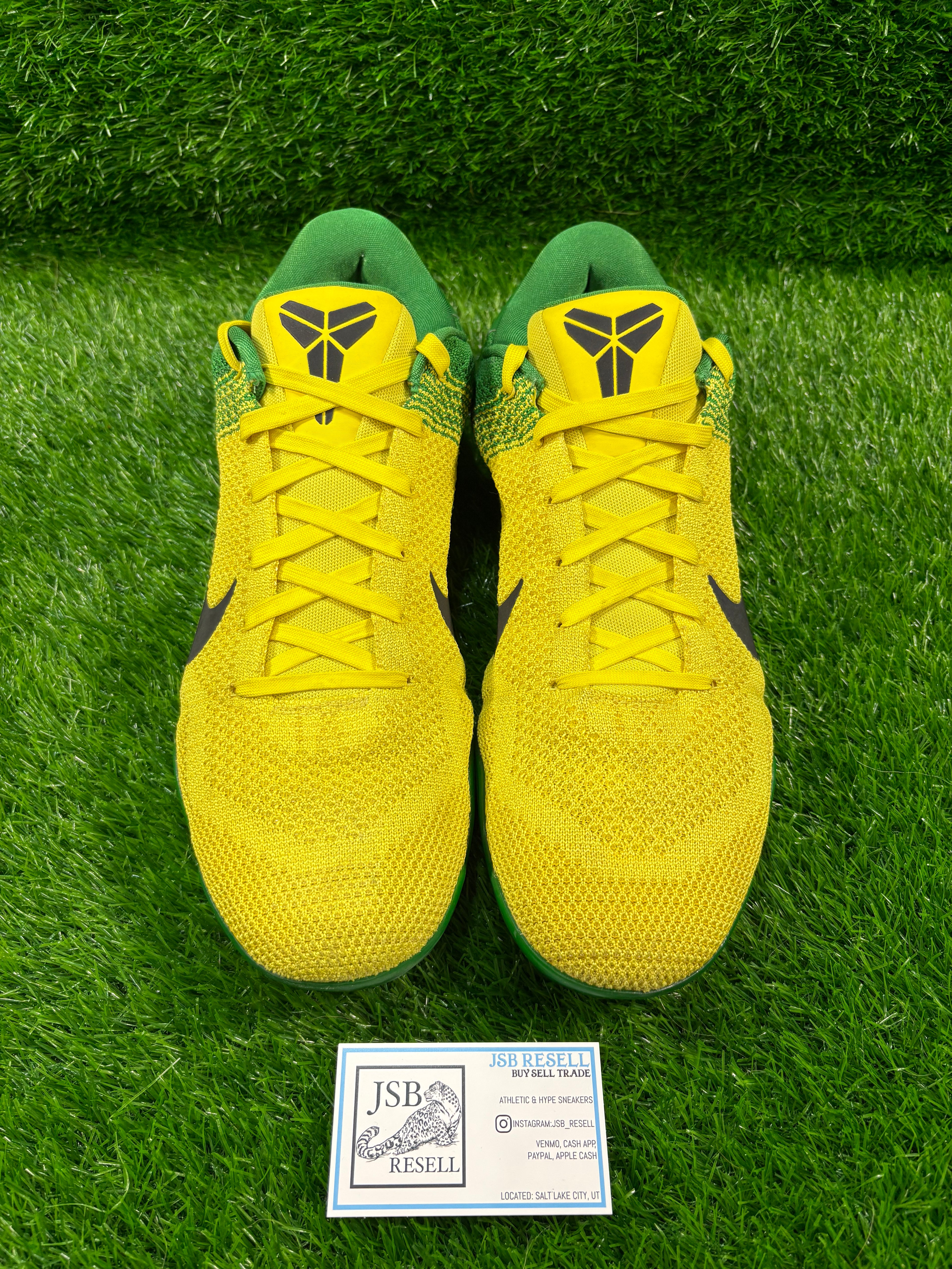 Kobe 11 Oregon PE SAMPLE
