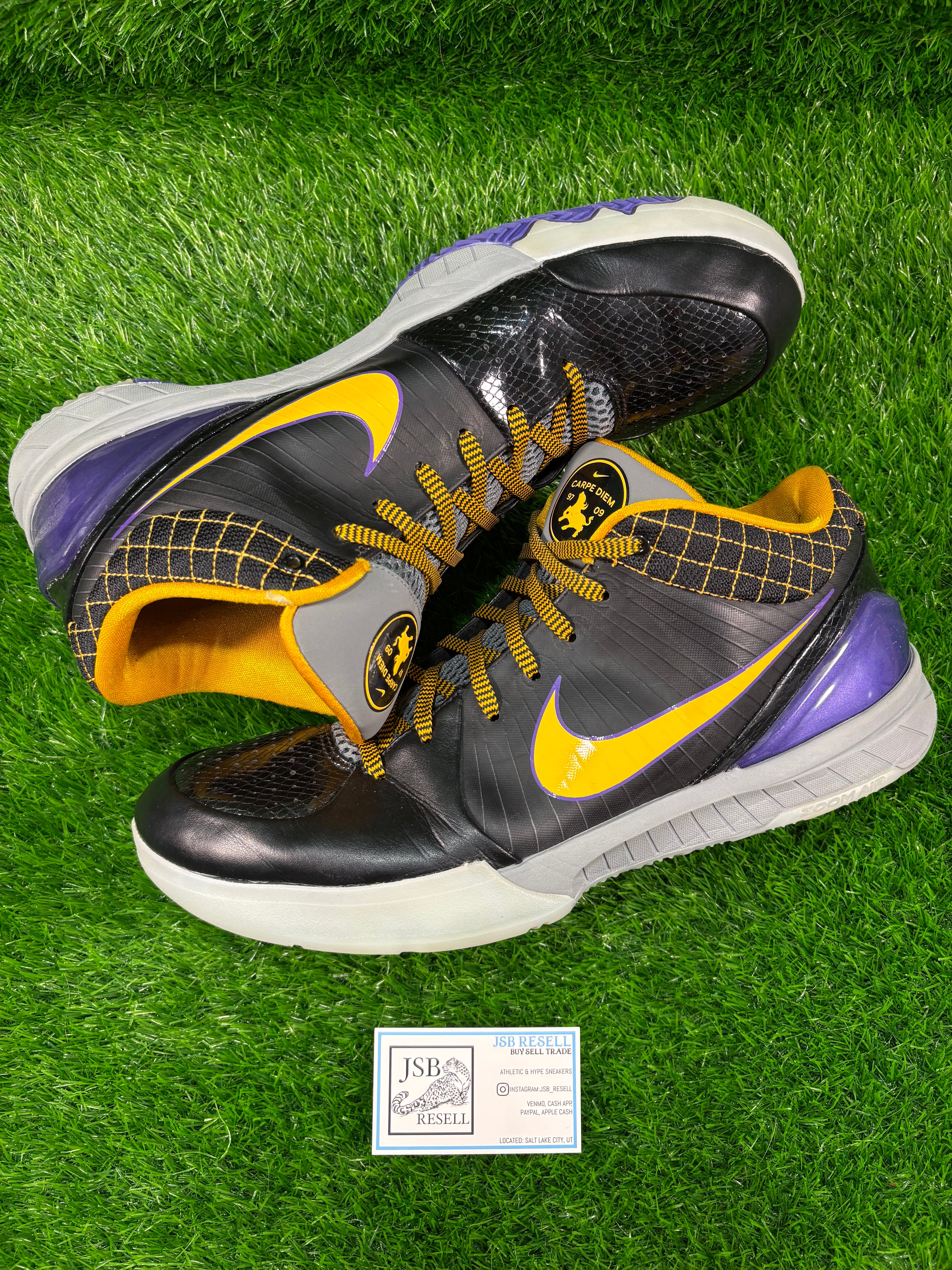 Kobe 4 “Carpe Diem”