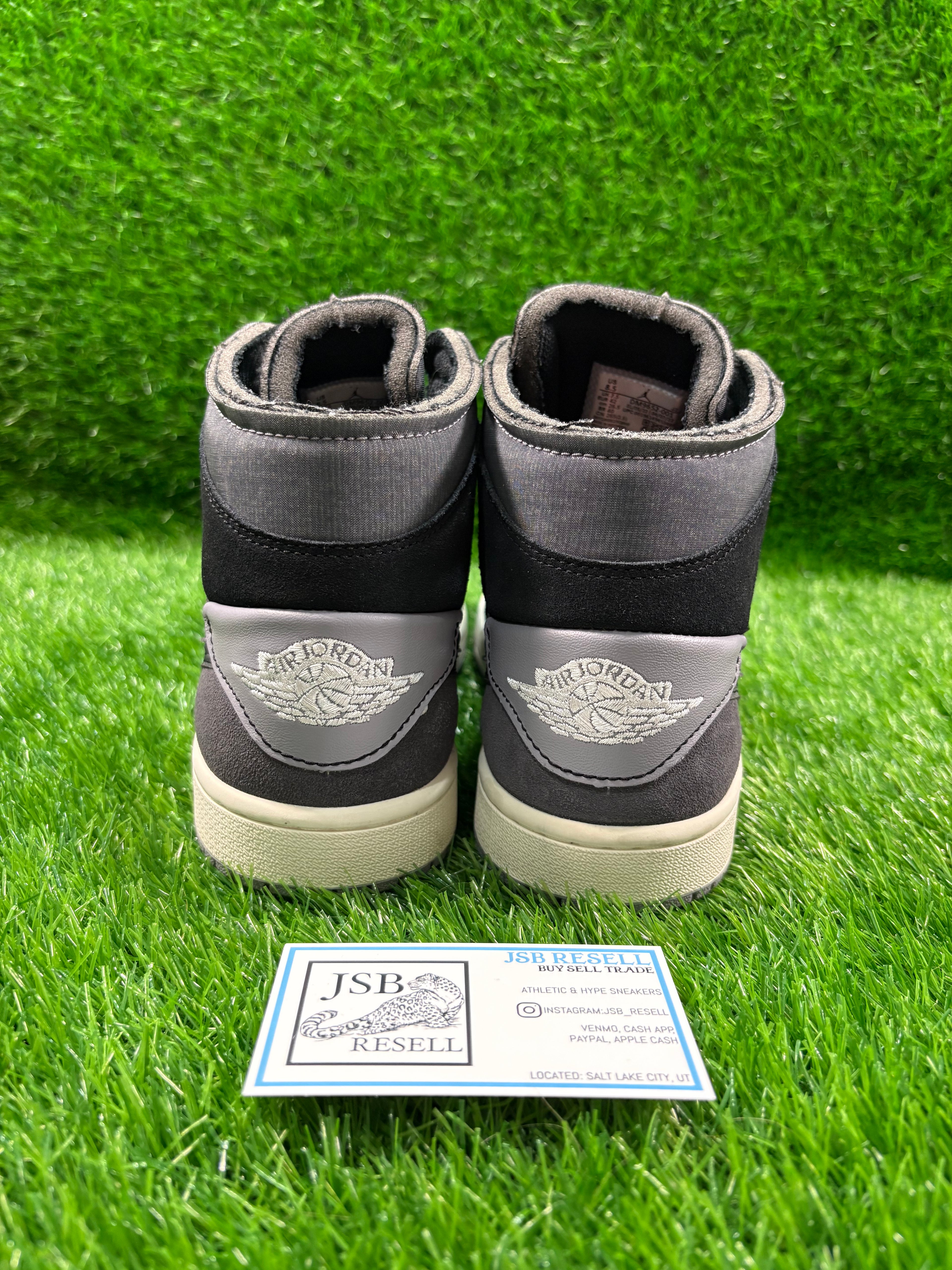 Jordan 1 Mid “Craft Inside Out Black”