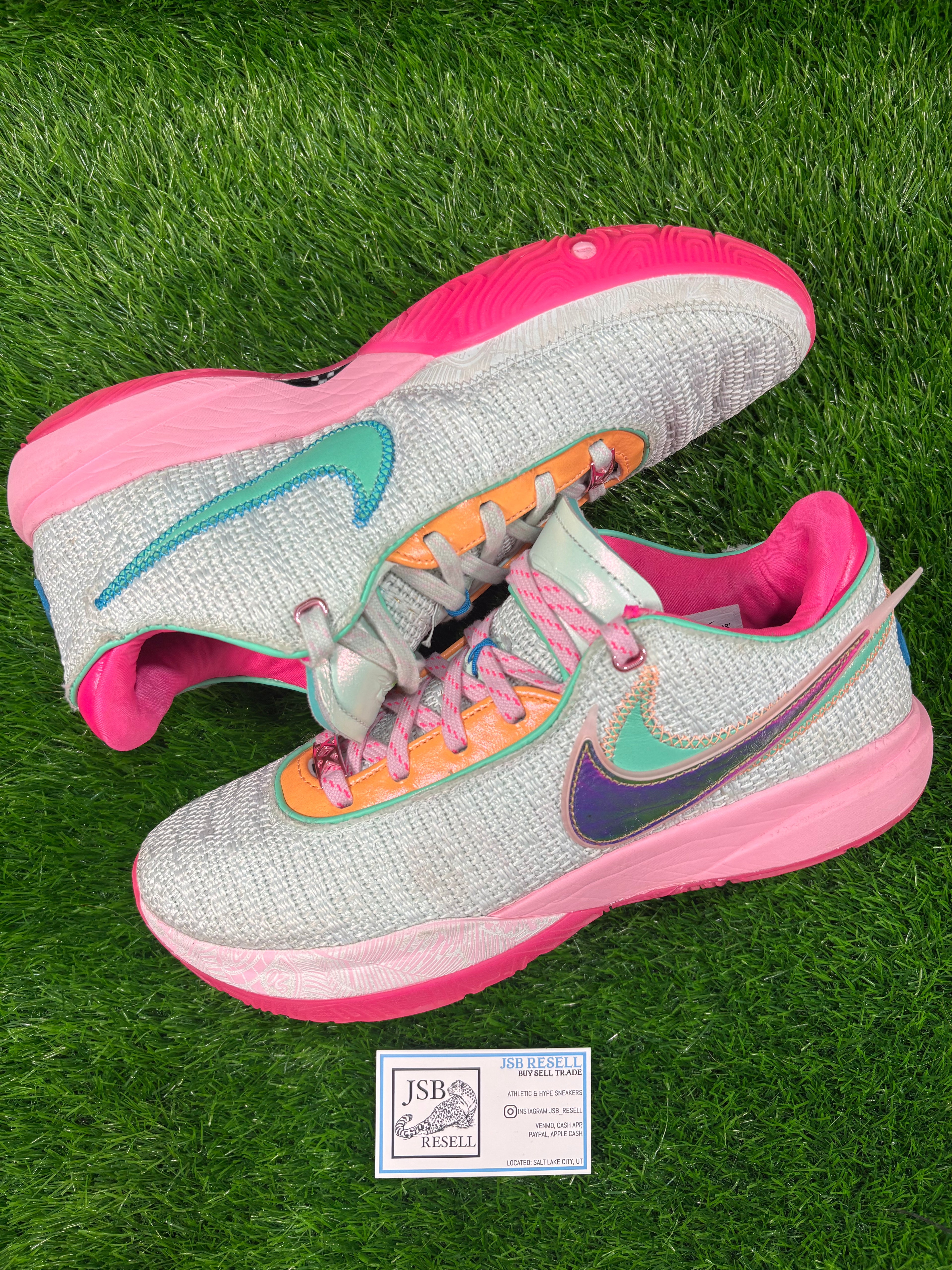 LeBron 20 “Time Machine”