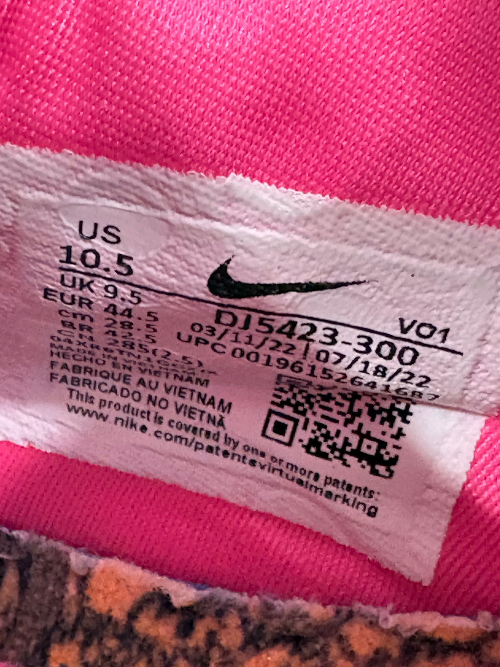 LeBron 20 “Time Machine”